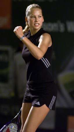 ana_kournikova168.jpg (10109 bytes)